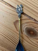 Lepeltje Stroe met eekhoorn, Ophalen of Verzenden