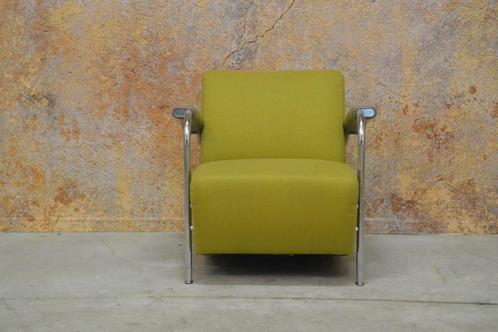 ZGANieuw! limekleurige stoffen Leolux Scylla design fauteuil, Huis en Inrichting, Fauteuils, Zo goed als nieuw, Leer, Stof, 75 tot 100 cm