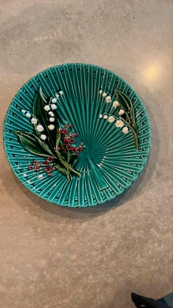German majolica Lily if the valley/ schramberg beschikbaar voor biedingen
