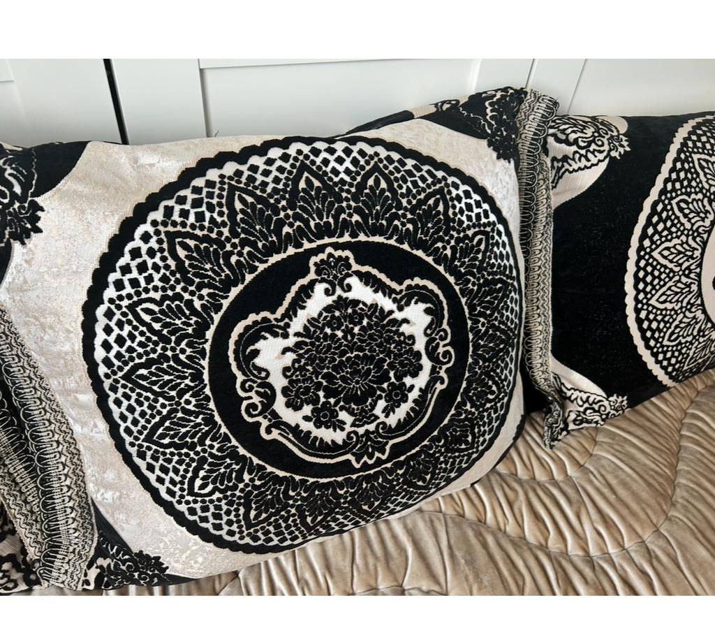 Marokkaanse kussens en matrasjes nieuw, Kleding | Dames, Riemen en Ceinturen, Zwart, Ophalen of Verzenden, Zo goed als nieuw, 5 cm of meer