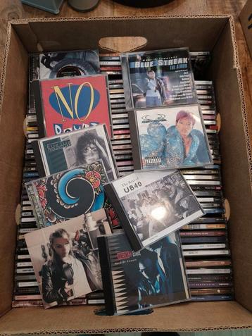 Grote verzameling van 140 pop/rock cd's (vooral albums)  beschikbaar voor biedingen