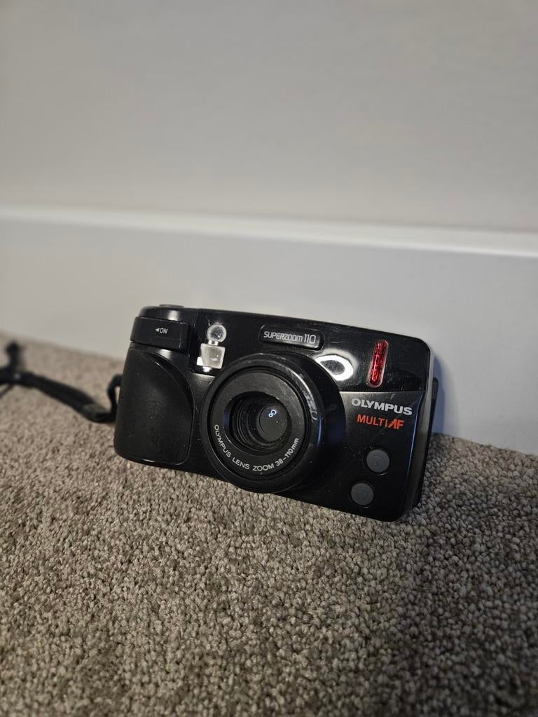 Olympus Superzoom 110 - Analoge Camera, Audio, Tv en Foto, Fotocamera's Analoog, Ophalen of Verzenden, Compact, Olympus