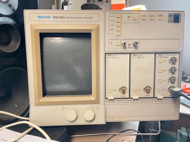 Digitale oscilloscoop DSA602 Spectrum Analyser Analyzer GHZ, Doe-het-zelf en Verbouw, Meetapparatuur, Gebruikt, Ophalen of Verzenden