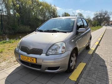 Toyota Yaris 1.3 VVT-i Sol- Automaat beschikbaar voor biedingen