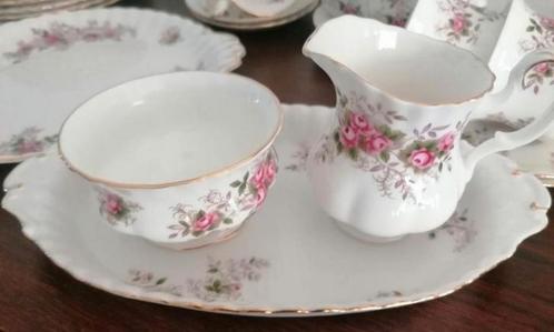 Royal Albert Lavender Rosé, Antiek en Kunst, Antiek | Servies los, Ophalen