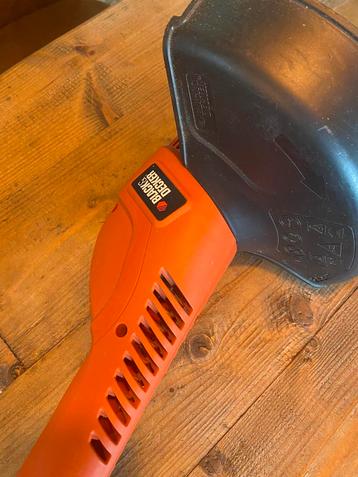 Black en Decker gras trimmer  beschikbaar voor biedingen