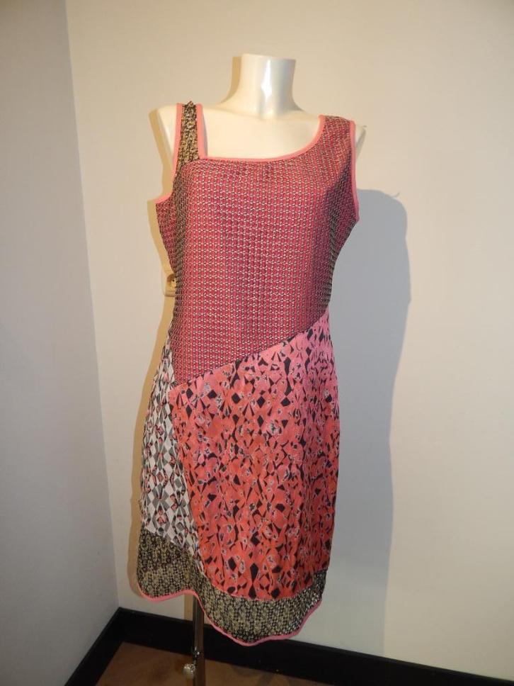 Save the Queen aparte jurk goud zilver open gewerkte stofXXL, Kleding | Dames, Jurken, Zo goed als nieuw, Maat 46/48 (XL) of groter