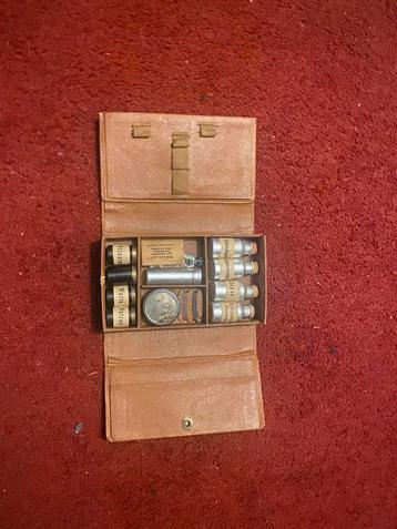 Duits wo2 periodieke zak apotheek, bakeliet, 1942 beschikbaar voor biedingen