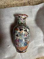 Te koop chinees vaasje, Antiek en Kunst, Antiek | Vazen, Ophalen of Verzenden