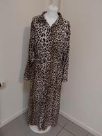 Prachtige bruine lange jurk van Typical Jill maat L, okselm, Kleding | Dames, Bruin, Ophalen of Verzenden, Zo goed als nieuw, Typical Jill