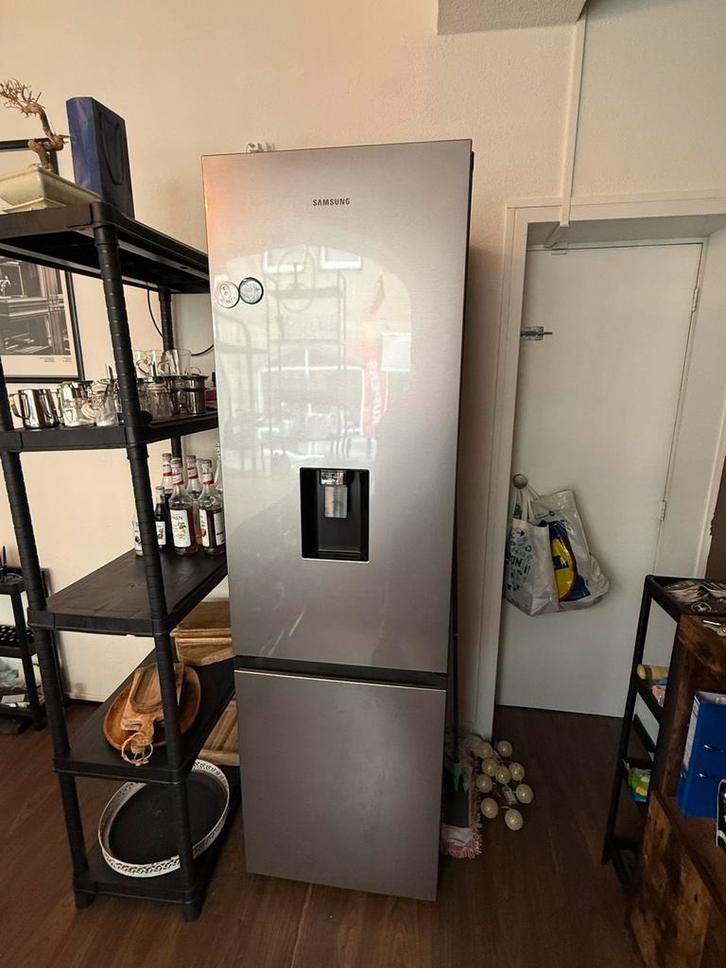 Samsung RB38C634DSA Koelkast, koel- vriescombinatie, Witgoed en Apparatuur, Koelkasten en IJskasten, Zo goed als nieuw, Met vriesvak