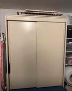 Ruime schuifdeurkast, Huis en Inrichting, Kasten | Kledingkasten, Met plank(en), Kunststof, Gebruikt, Ophalen of Verzenden