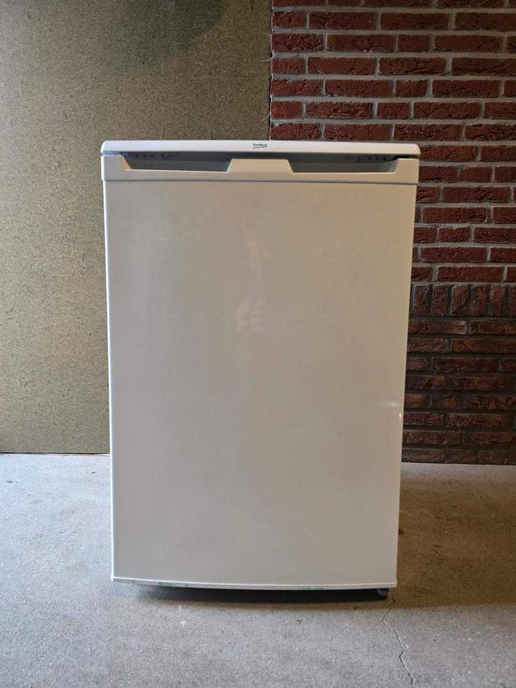 Vriezer NoFrost, Witgoed en Apparatuur, Vriezers en Diepvrieskisten, Zo goed als nieuw, Vrijstaand, Vrieskast, Minder dan 85 cm