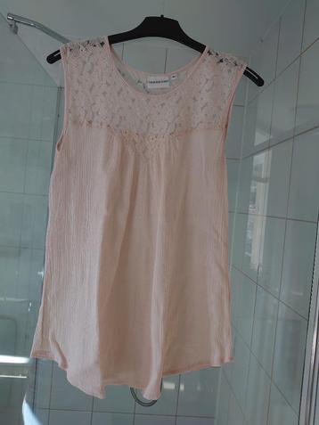 mouwloze top shirt Trend One maat 44 beschikbaar voor biedingen