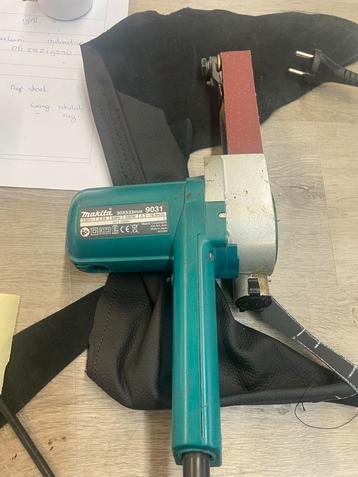 Makita 9031 Bandschuurmachine - Schuurbandmachine beschikbaar voor biedingen