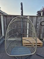 Nog zeer goede hangstoel van intratuin 100 euro, Ophalen of Verzenden, Zo goed als nieuw, Inklapbaar