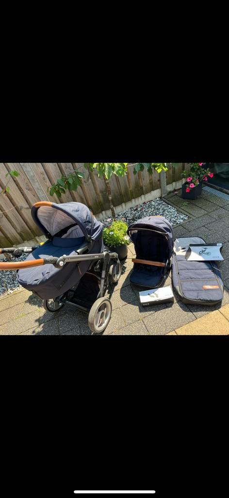 Mutsy Combiwagen Compleet, Kinderen en Baby's, Kinderwagens en Combinaties, Zo goed als nieuw, Combiwagen, Mutsy, Met reiswieg
