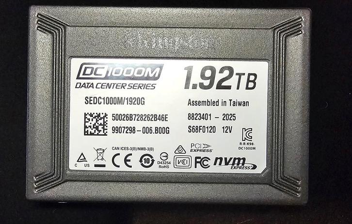 Kingston U.2 DC1000M 1.92TB  Enterprice-Interface, Computers en Software, Harde schijven, Zo goed als nieuw, Intern, SSD, Overige aansluitingen