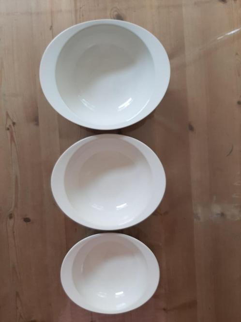 BROCANTE - FRIS EDAM - SCHALEN SET - PARELGRIJS - 1955, Huis en Inrichting, Keuken | Servies, Zo goed als nieuw, Schaal of Schalen