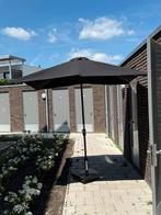 Parasol met voet, Tuin en Terras, Parasols, Ophalen of Verzenden, Zo goed als nieuw