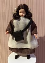 Caco poppenhuis popje met porseleinen hoofdje, Verzamelen, Poppenhuizen en Toebehoren, Ophalen of Verzenden, Zo goed als nieuw