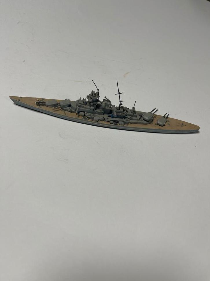 Bismarck Slagschip Model - Hansa West-Duitsland, Hobby en Vrije tijd, Modelbouw | Boten en Schepen, Gebruikt, 1:200 of kleiner