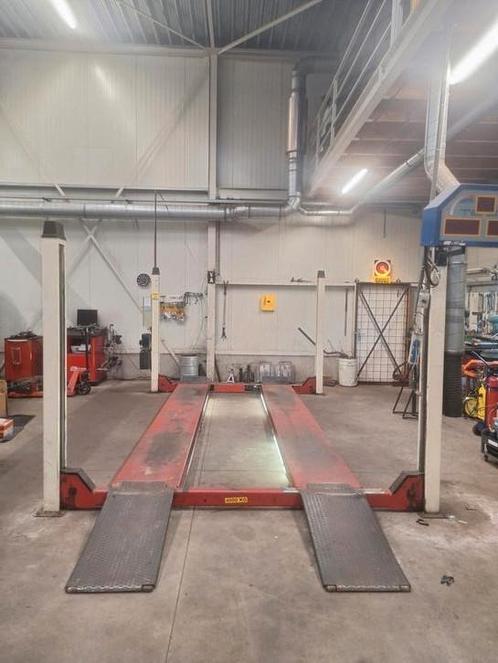 Hefbrug 4 koloms Rema tiptop 4000 kg 5 meter rijbaan apk, Auto diversen, Autogereedschap, Ophalen