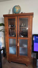 2 koloniale vitrinekasten, Ophalen, Gebruikt, Glas, 50 tot 100 cm