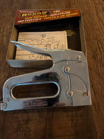 Arrow T-50 - Zo goed als nieuw! Nietpistool beschikbaar voor biedingen