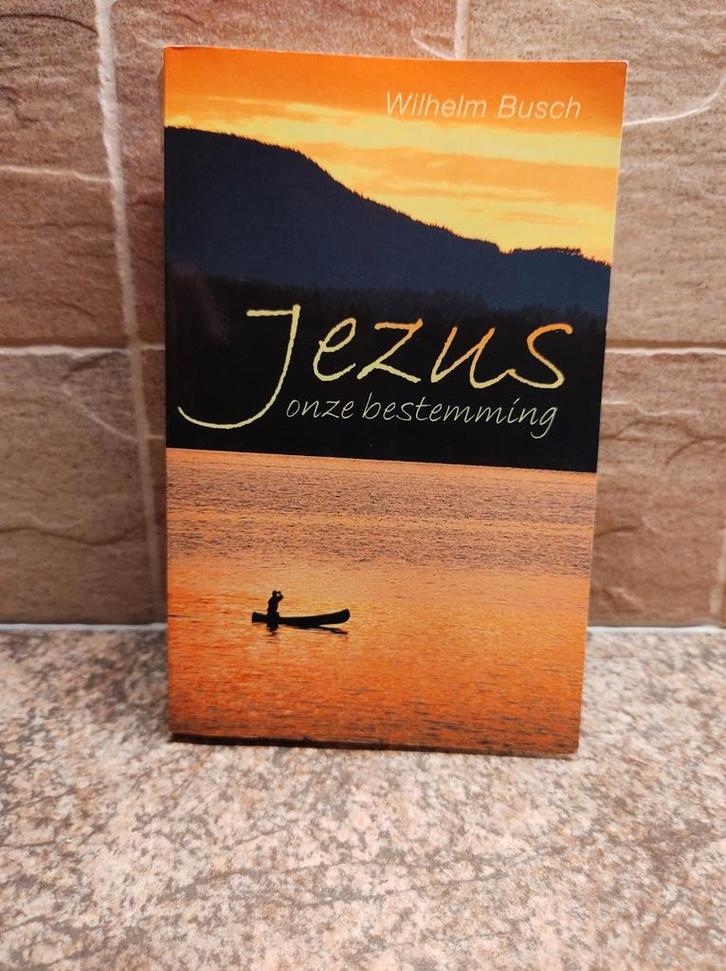 W. Busch - Jezus onze bestemming, Boeken, Godsdienst en Theologie, Zo goed als nieuw, Ophalen of Verzenden