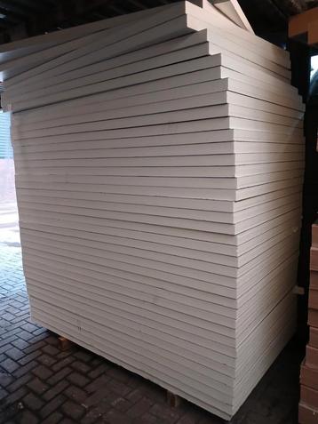 Pir isolatie  mooie partij  dikte van 4  tot 14 cm beschikbaar voor biedingen