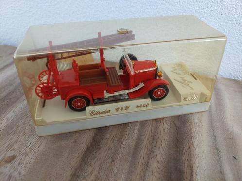 Solido Age d'or 1:43 #4403 Citroen C4F Vintage brandweer 198, Hobby en Vrije tijd, Modelauto's | 1:43, Auto, Solido, Ophalen of Verzenden