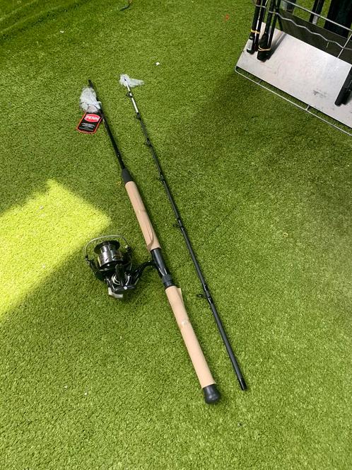 Nieuwe Penn Wrath zeehengel + Arca zeemolen, 2.10m 30-50 lb, Watersport en Boten, Hengelsport | Zeevissen, Nieuw, Complete set