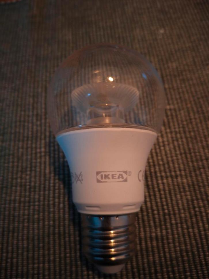 IKEA E27 LED Lamp met Spot Effect, Huis en Inrichting, Lampen | Losse lampen, Zo goed als nieuw, Led-lamp, Minder dan 30 watt