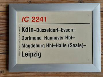 Twee IC koersborden beschikbaar voor biedingen