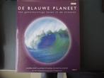 De Blauwe Planeet -  Sir David Attenborough (2002), Gelezen, Ophalen of Verzenden, Natuur algemeen, David Attenborough