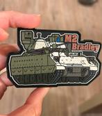Rubberen patch “M2 Bradley” – Velcro – 9,5x5,5 cm, 2215SK, Ophalen of Verzenden, Info, Embleem of Badge