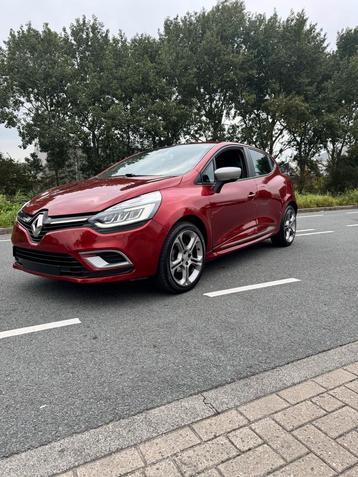 Renault Clio 1.2 TCE 88KW 5-DRS EDC 2017 Rood beschikbaar voor biedingen