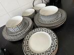 Service set - Action service set, Antiek en Kunst, Ophalen of Verzenden