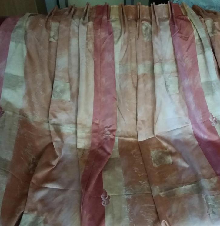 4 Gordijnen van 243 cm hoog en elk 103 cm breed, Huis en Inrichting, Stoffering | Gordijnen en Lamellen, Zo goed als nieuw, 200 cm of meer