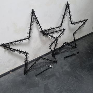 2x Kerstster LED-verlichting 120cm voor buiten beschikbaar voor biedingen
