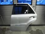 Linker achter portier - deur ML W164 Mercedes Benz, Auto-onderdelen, Carrosserie en Plaatwerk, Gebruikt, Deur, Mercedes-Benz, Niet ingevuld