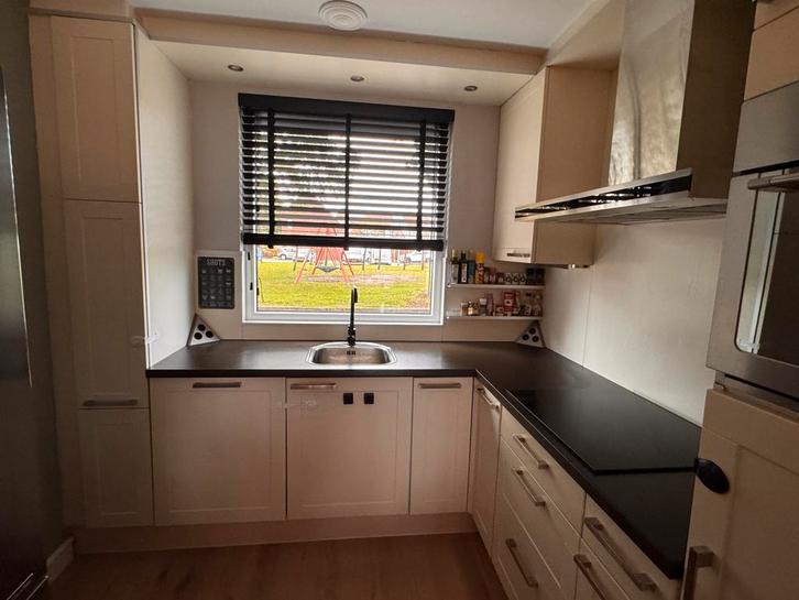 Gebruikte keuken, Huis en Inrichting, Keuken | Complete keukens, Gebruikt, Hoekkeuken, Crème, Hout, Ophalen