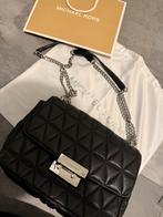 Michael Kors Schoudertas/Crossbody, Ophalen of Verzenden, Zo goed als nieuw, Zwart, Schoudertasje