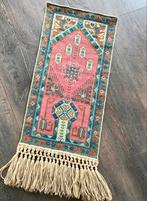 Scandinavisch wandkleed handgeknoopt 100 x 40, Huis en Inrichting, Ophalen of Verzenden, Zo goed als nieuw, Rechthoekig, 100 tot 150 cm