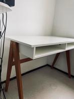 Gebruikt Bureau met Opbergvakken, Huis en Inrichting, Bureaus, Ophalen, Gebruikt, Bureau