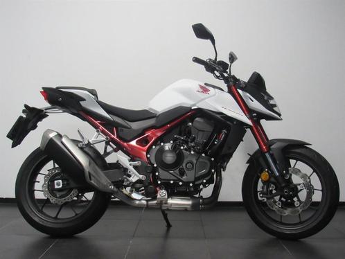Honda CB 750 HORNET (bj 2024), Motoren, Motoren | Honda, Bedrijf, Naked bike, 12 t/m 35 kW
