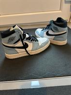 Nike Jordens 1 mid baby bleu, Sport en Fitness, Basketbal, Schoenen, Ophalen of Verzenden, Zo goed als nieuw