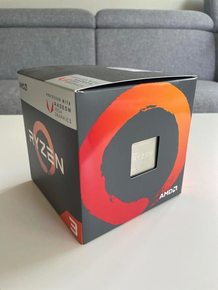 AMD Ryzen 3 2200G Processor, Computers en Software, Processors, Zo goed als nieuw, 4-core, 3 tot 4 Ghz, Ophalen of Verzenden