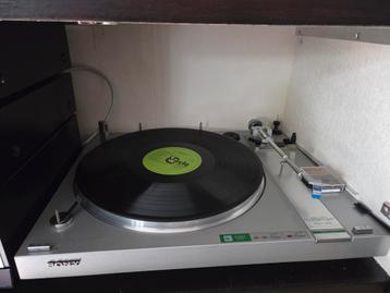 Sony platenspeler  beschikbaar voor biedingen